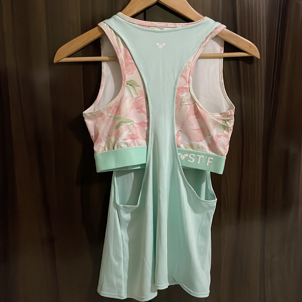 Just F Tank top with padded sports bra by Jacqueline Fernandez. - Picture 4 of 7